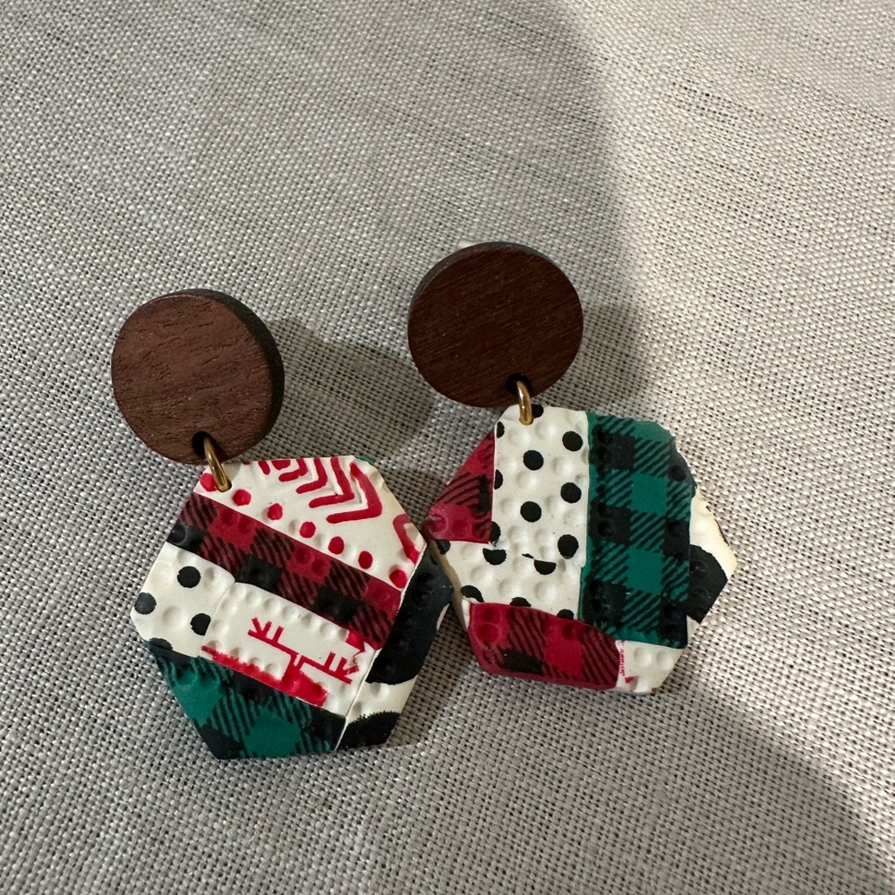 Holiday plaid clay dangle earrings with wooden posts